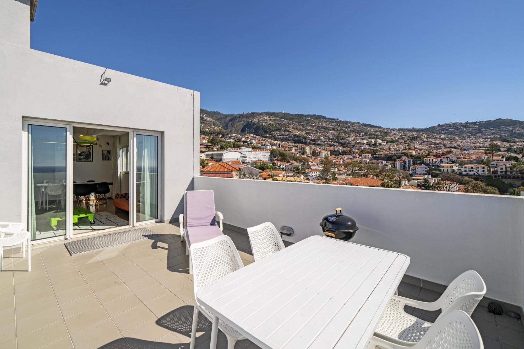 Rooftop Funchal - By Wehost エクステリア 写真