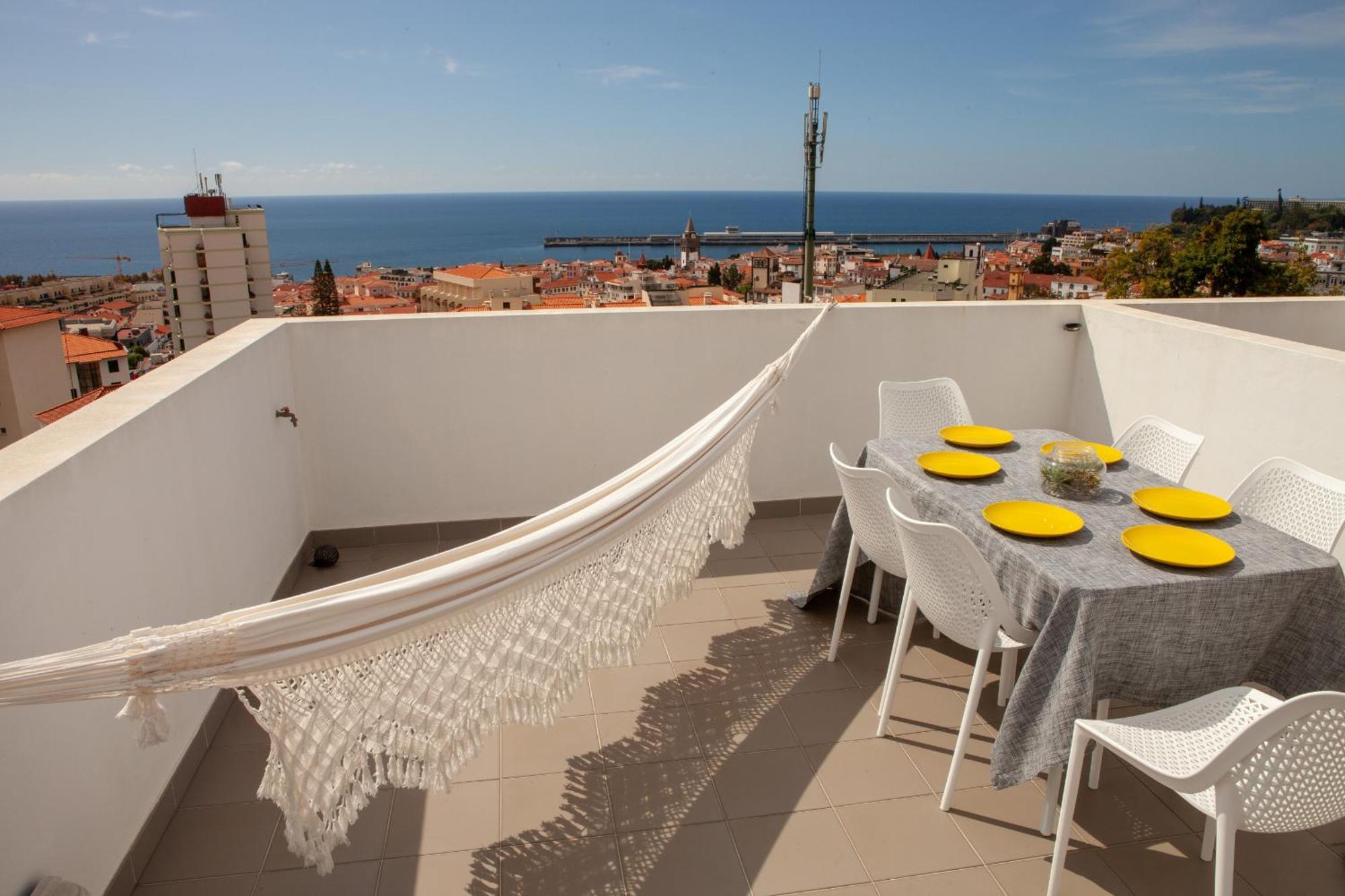 Rooftop Funchal - By Wehost エクステリア 写真